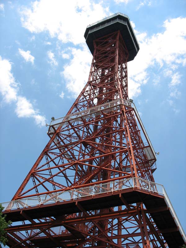 sixflags-oilderrick.jpg