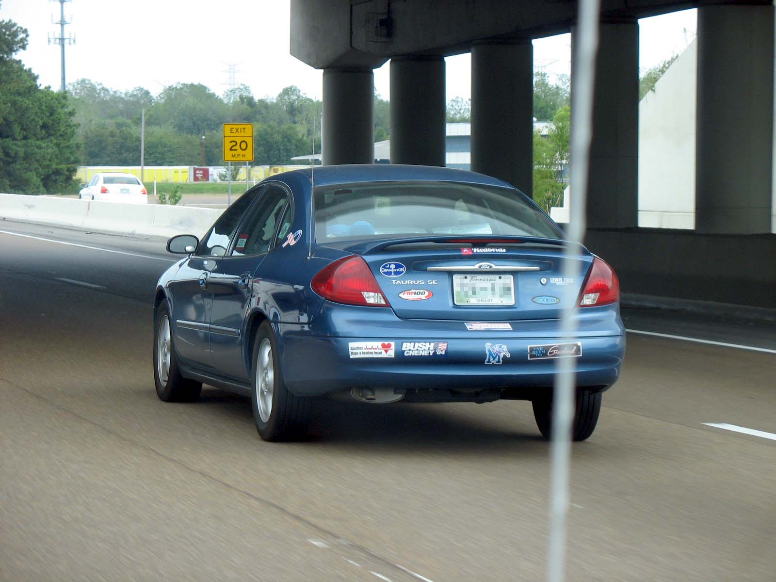 28-redstate-car.jpg